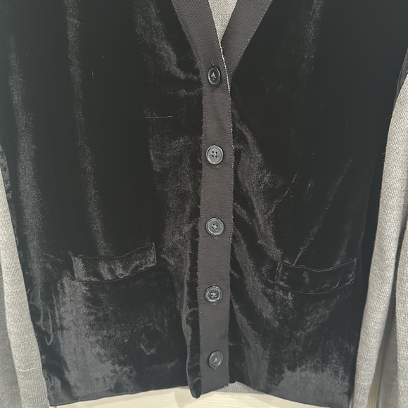 J Crew Merino Wool Blend Velvet Panel Button Down Sweater - Picture 3 of 6